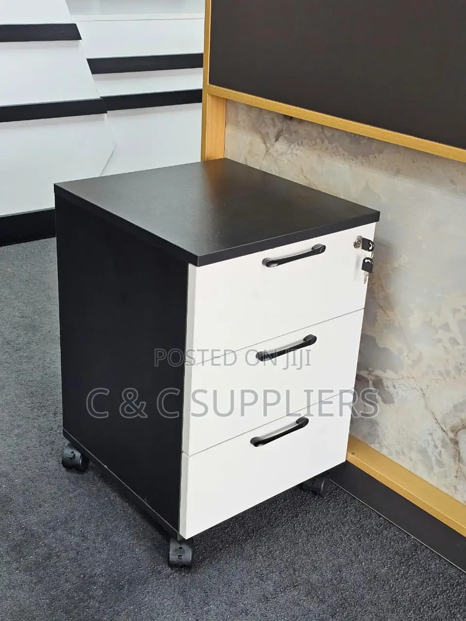 Lockable Desk File Cabinet.