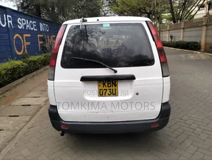 Toyota TownAce 2004 White