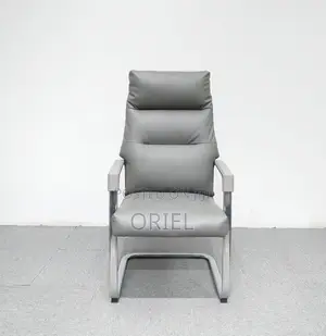 Executive Leather WaitingChair – Premium Comfortable Guest Office Seat
