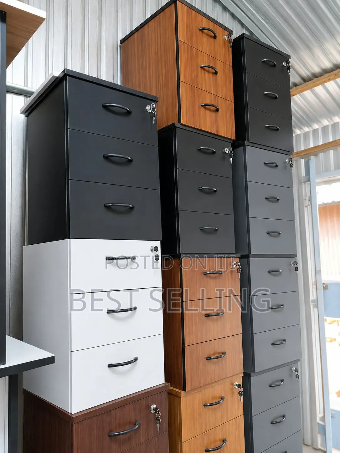 Pedestal Pedestal Movable Drawers