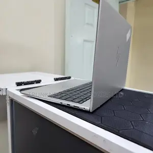 Laptop HP Dragonfly G3 32GB Intel Core i7 SSHD (Hybrid) 512GB