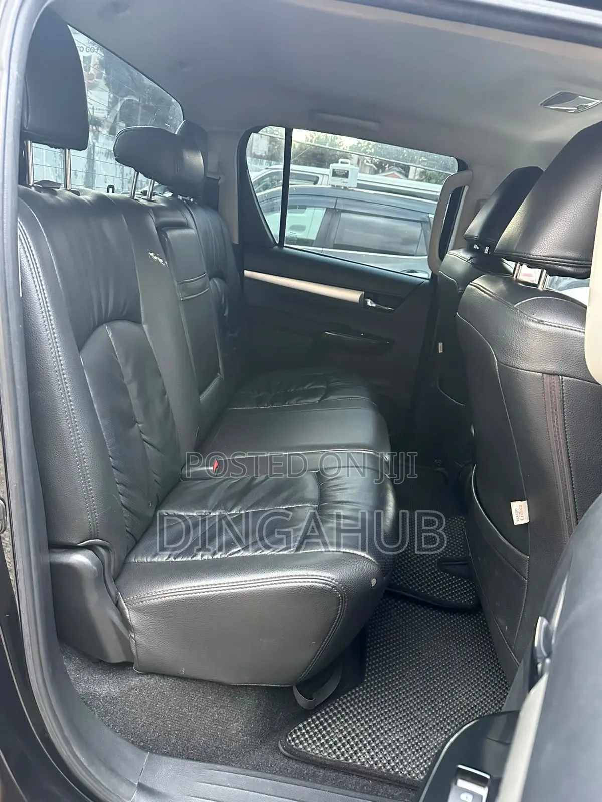 Toyota Hilux 2018 Matt Black