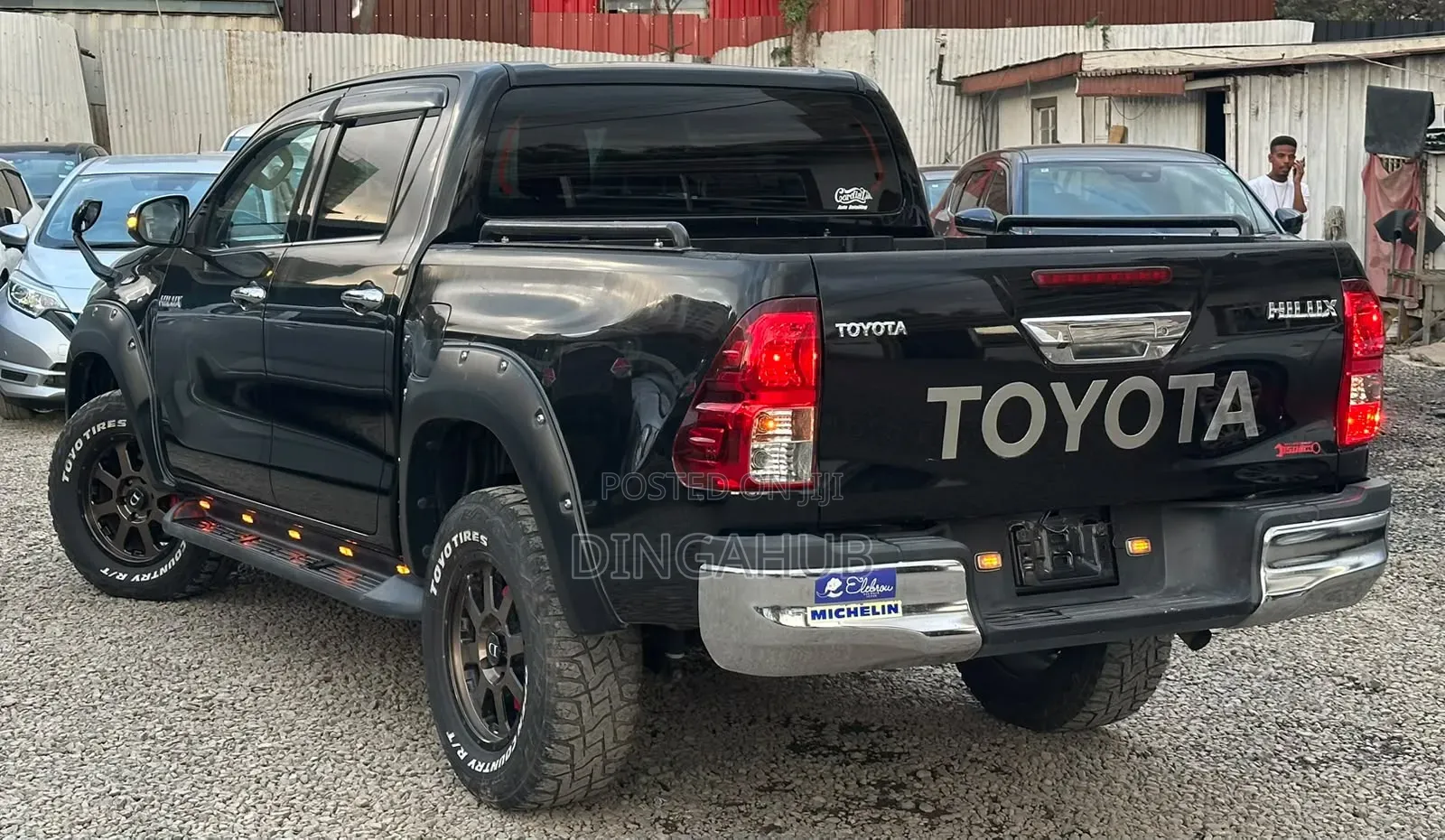 Toyota Hilux 2018 Matt Black