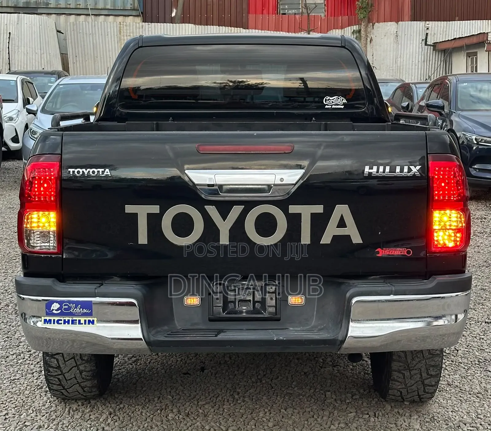 Toyota Hilux 2018 Matt Black
