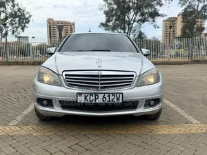 Mercedes-Benz C180 2011 Silver