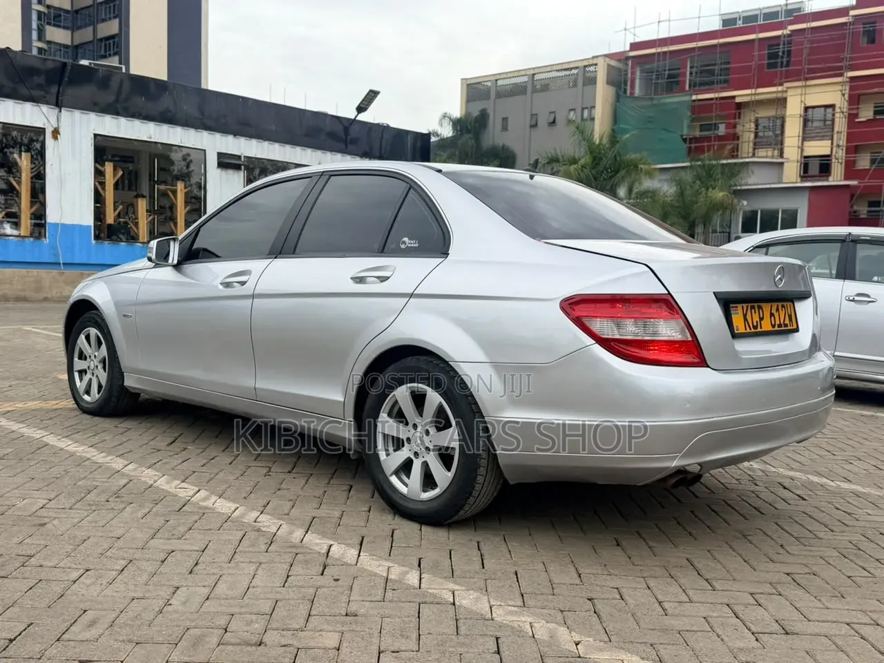 Mercedes-Benz C180 2011 Silver