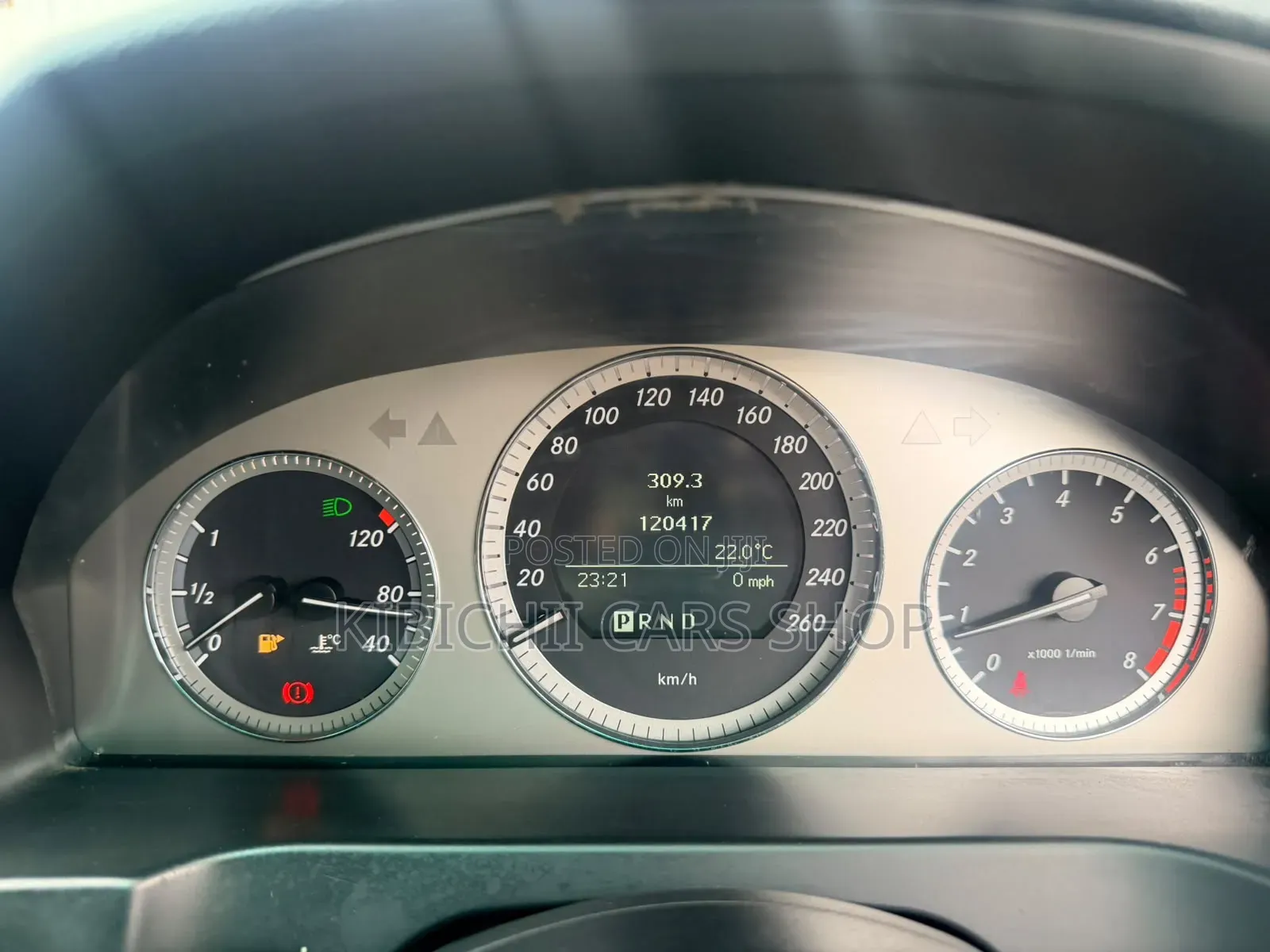 Mercedes-Benz C180 2011 Silver