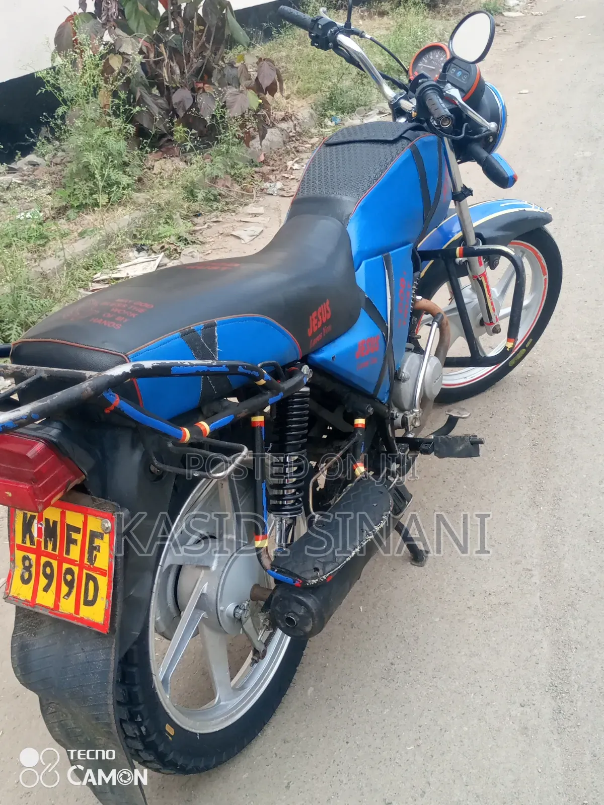 Honda CB 2022 Blue
