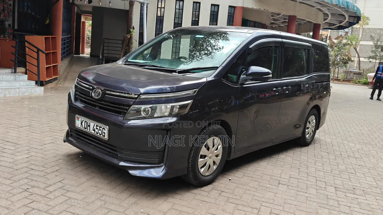 Toyota Noah 2015 Gray