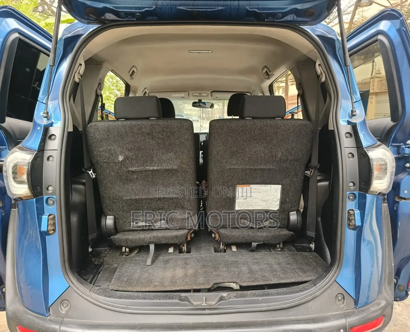 Toyota Sienta 2015 Blue