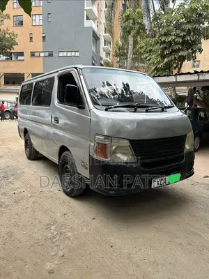 Nissan Caravan (Urvan) 2008 Silver