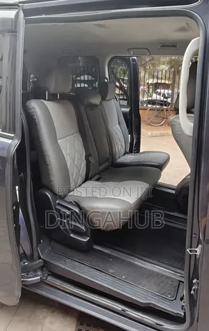 Toyota Voxy 2015 Blue