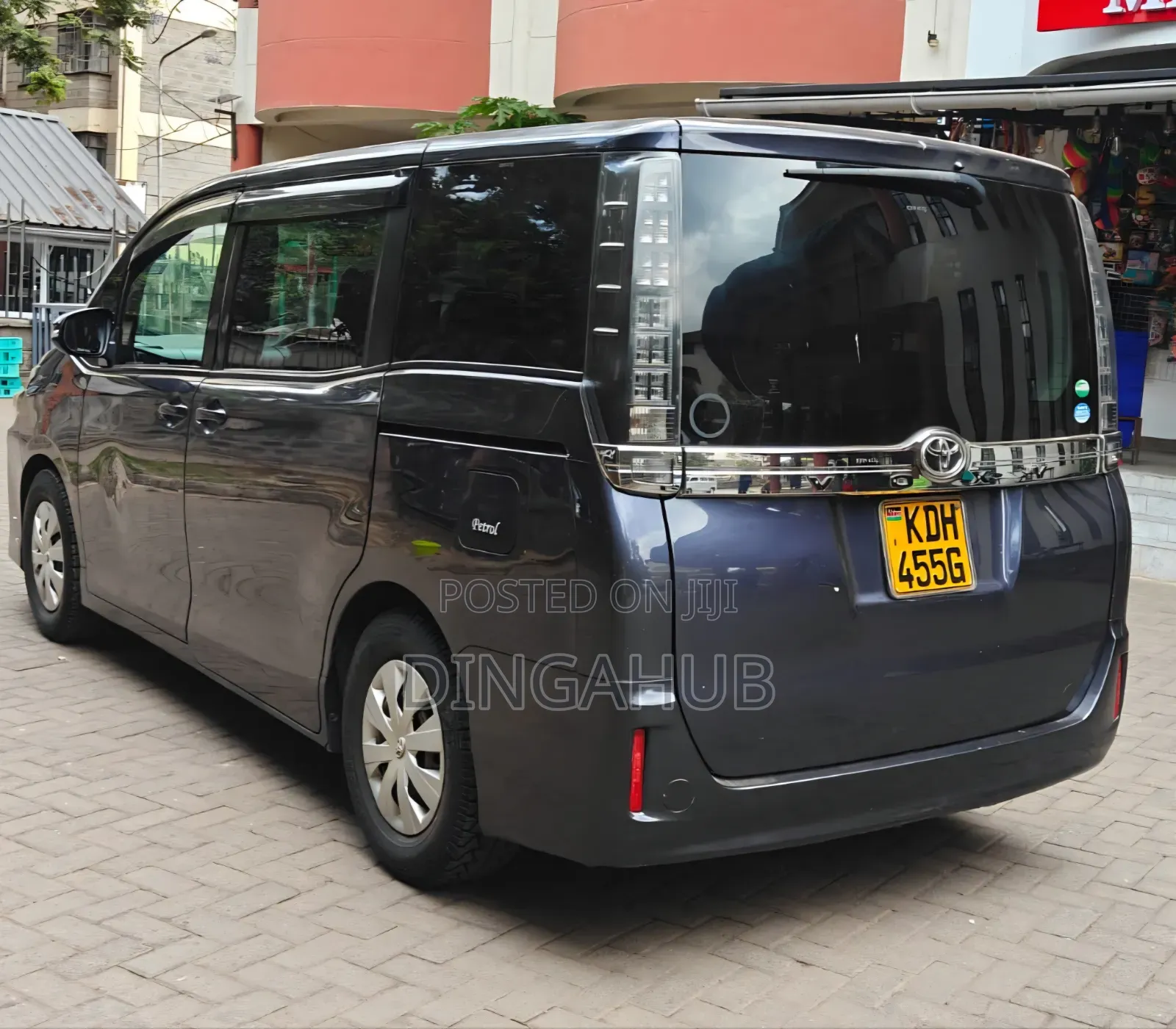 Toyota Voxy 2015 Blue