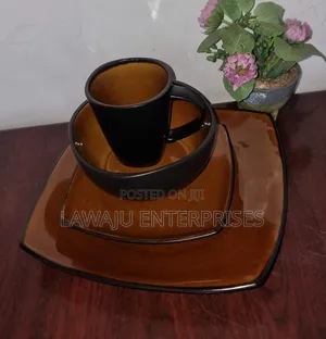 Stoneware Dinner Set