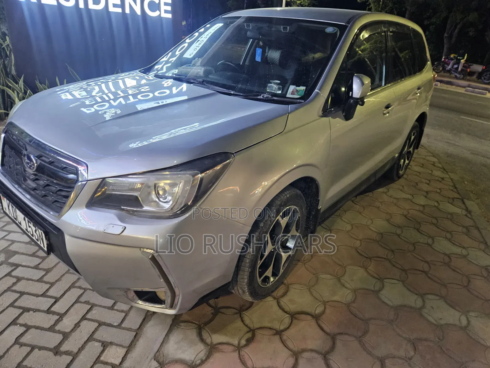 Subaru Forester 2017 Silver