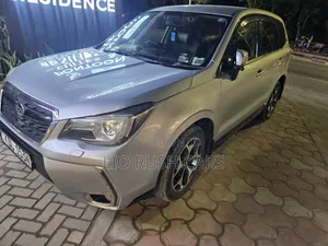 Subaru Forester 2017 Silver