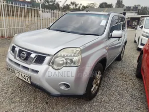 Nissan X-Trail 2013 Silver