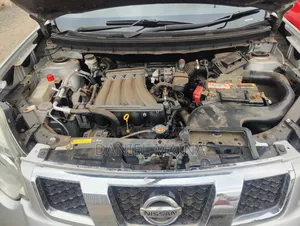 Nissan X-Trail 2013 Silver