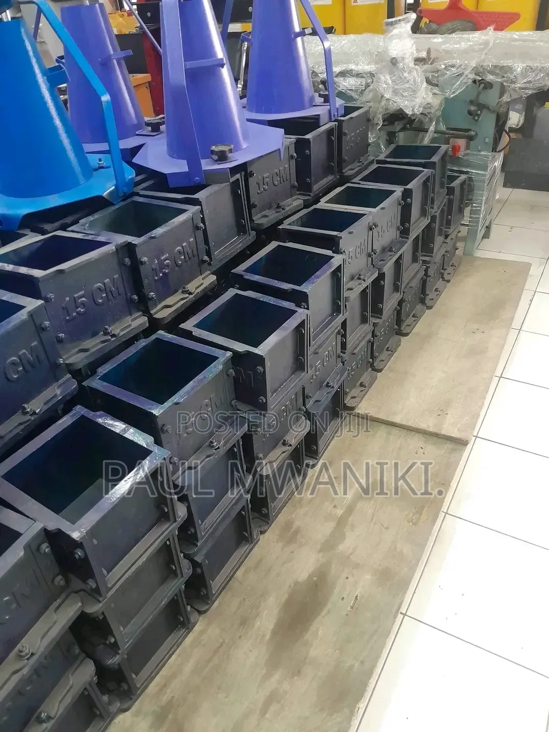 Premium 150mm Concrete Cube Test Moulds – Plastic Metallic
