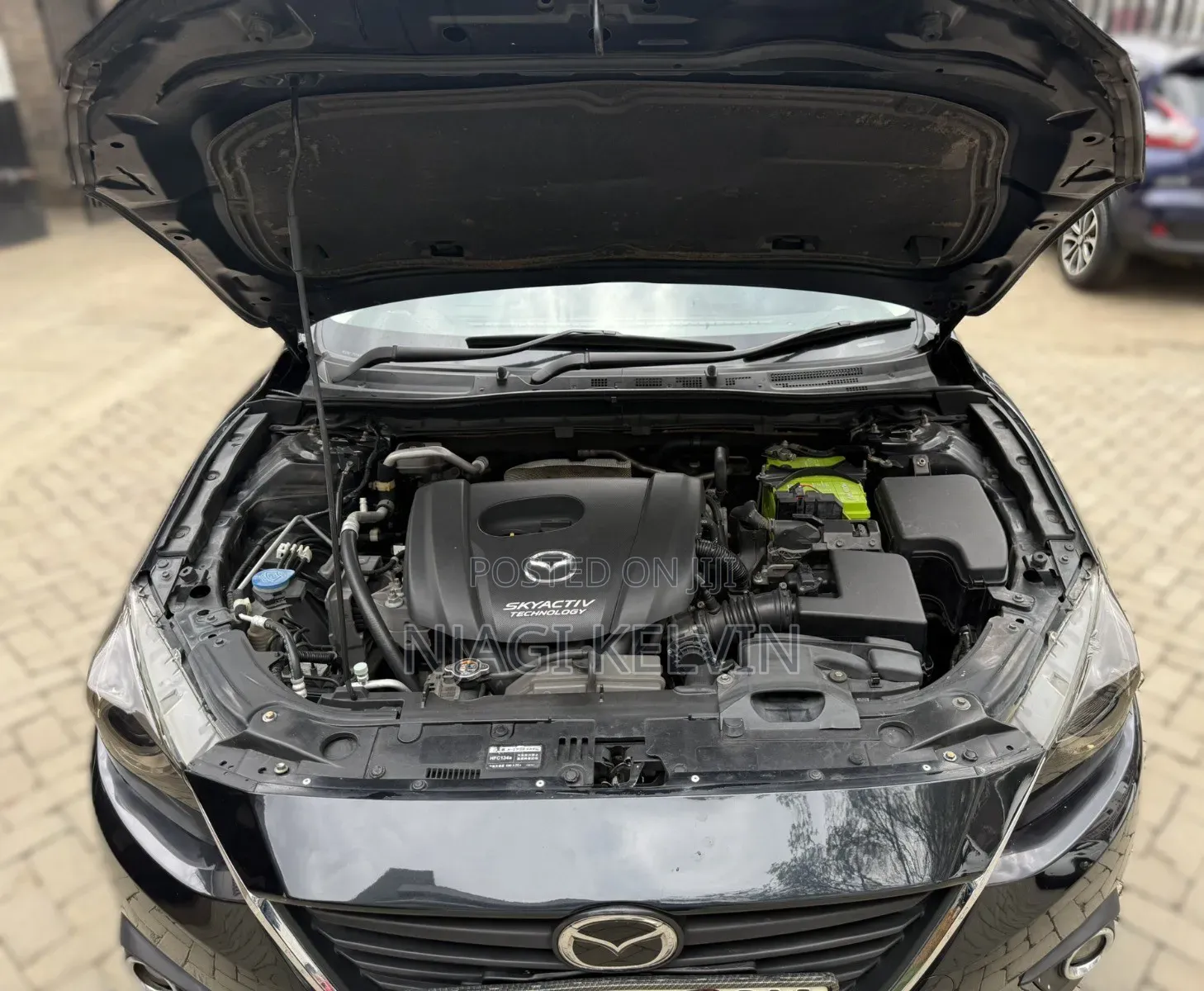 Mazda Axela SV Premium 2014 Black