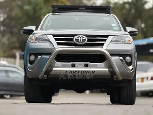 Toyota Fortuner 2019 Silver