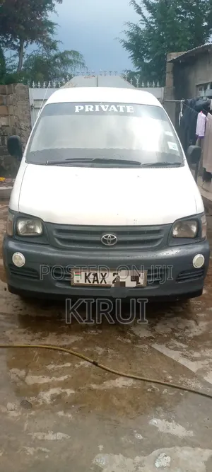 Toyota TownAce 2002 White
