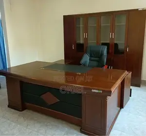 Mahogany Executive OfficeDesk – PremiumWooden Professional Workstation