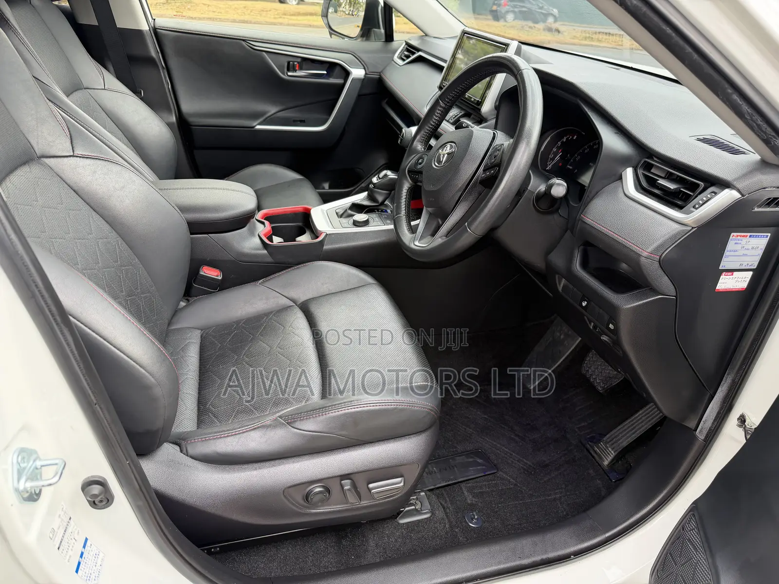 Toyota RAV4 Adventure 2021 White