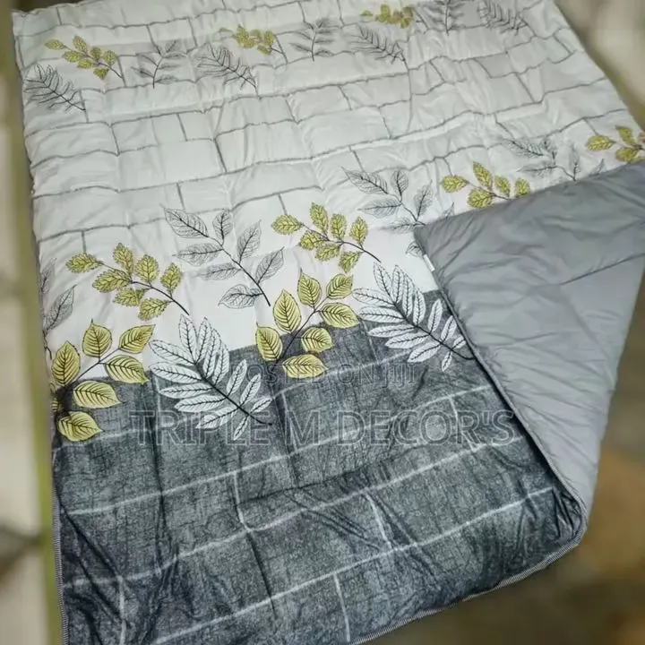 Complete 4pc Double Sided Duvet Set (Duvet, Sheet Pillowcases)