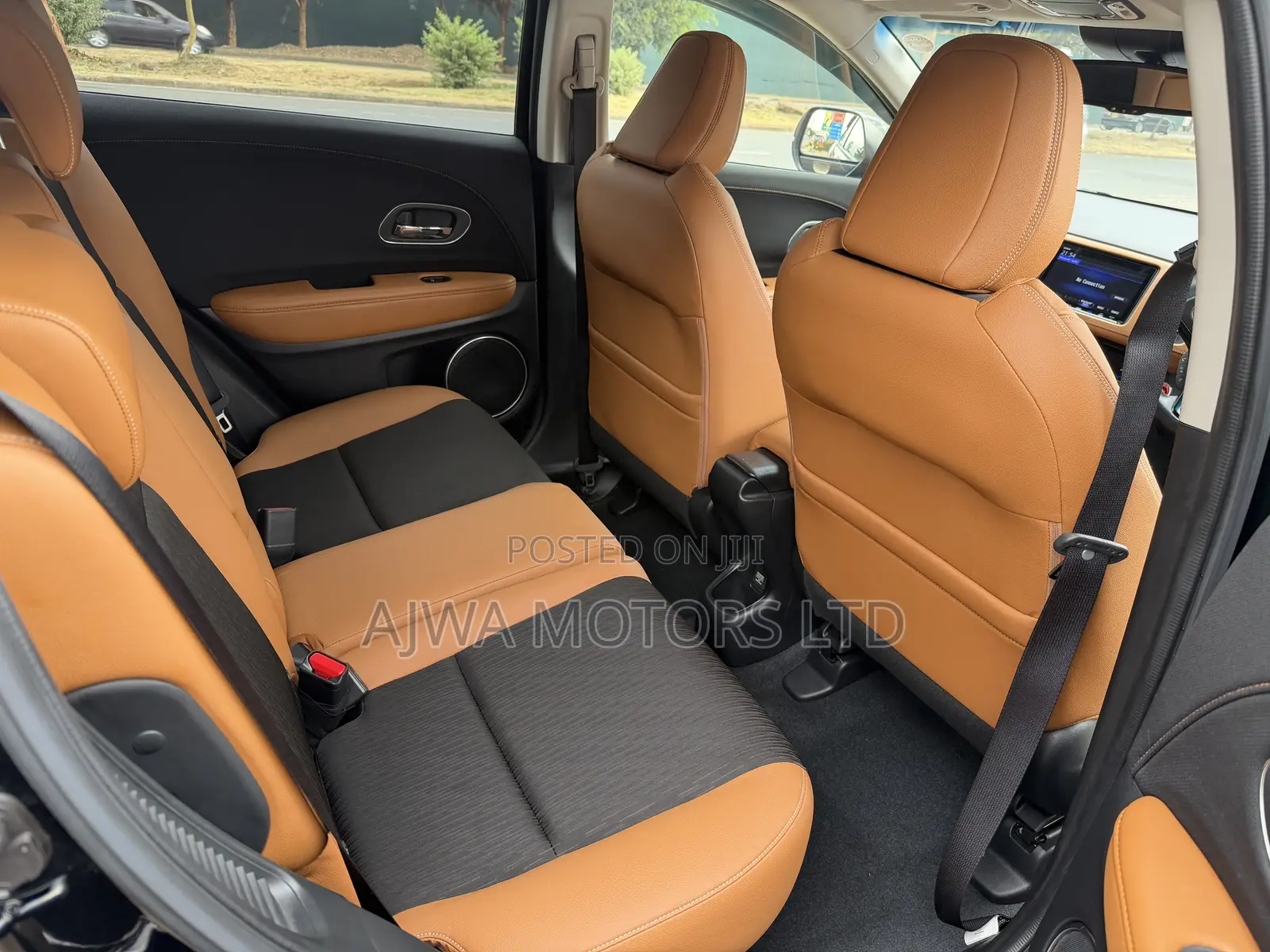 Honda Vezel 1.5 Hybrid 2WD 2019 Black