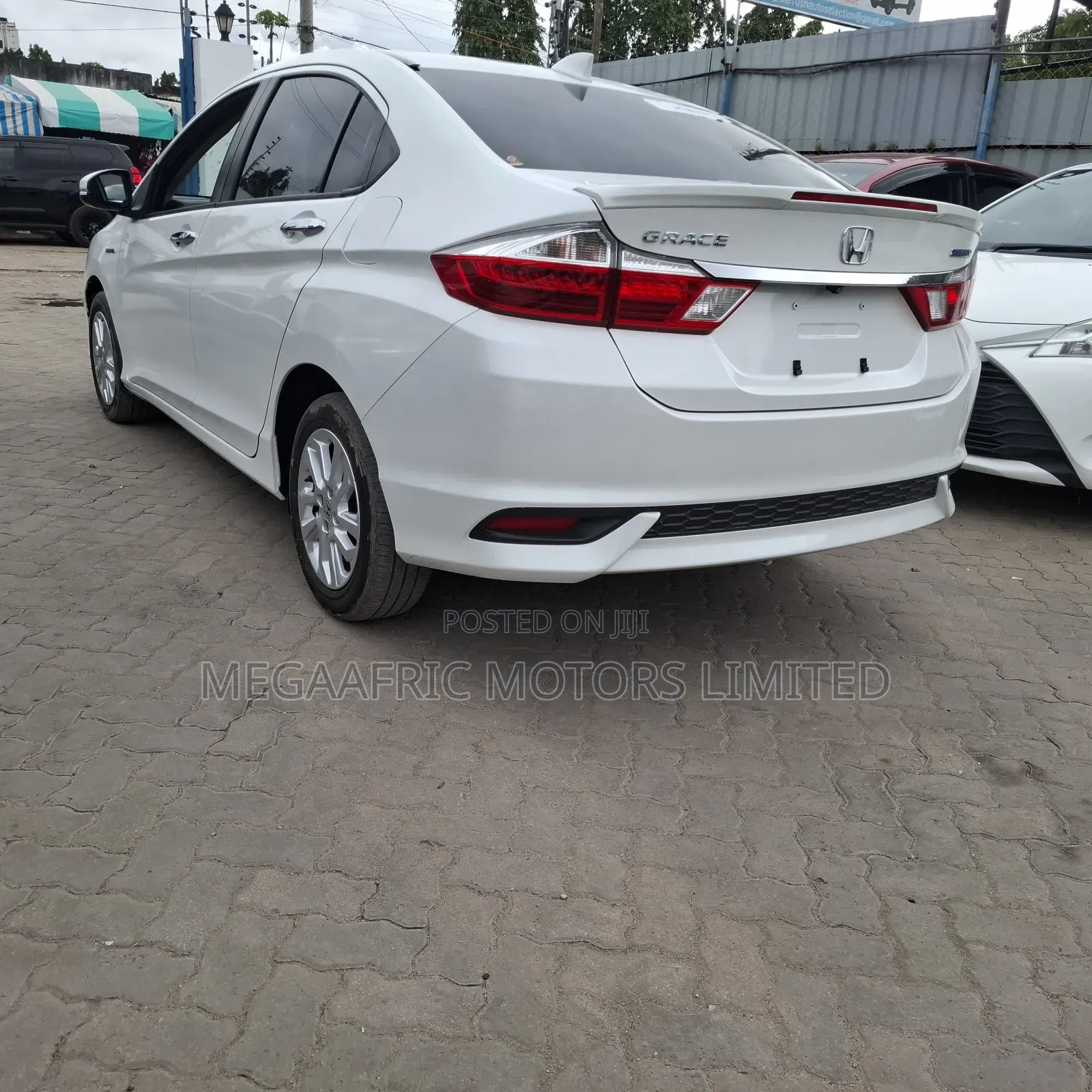 Honda Grace 1.5 Hybrid FWD 2019 White