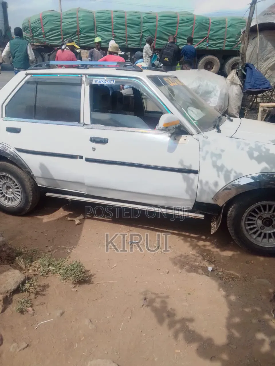 Toyota Corolla 1999 White