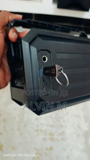 Bluetooth Speaker With /FM Radio /USB TF /Mic Support