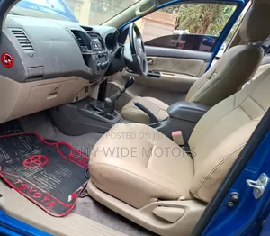 Toyota Fortuner 2012 Blue