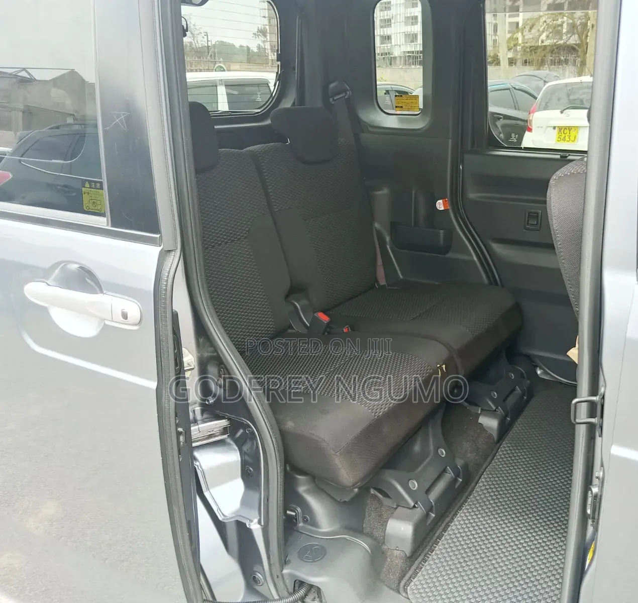 Toyota Pixis Mega 2018 Gray