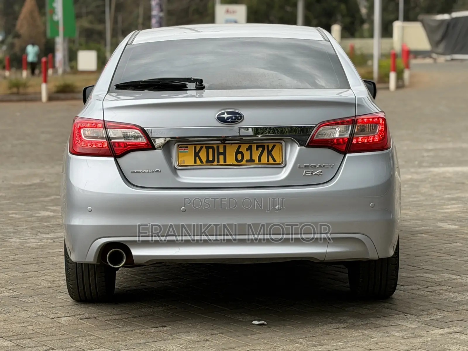 Subaru Legacy 2.5i Limited 4dr Sedan AWD (2.5L 4cyl CVT) 2015 Silver