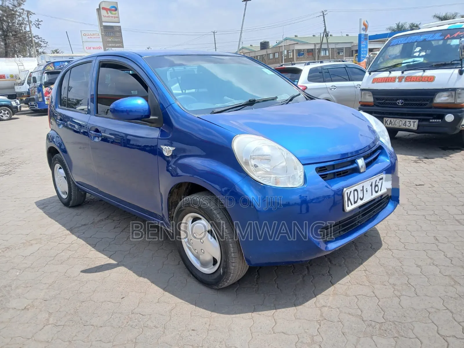 Toyota Passo 2015 Blue