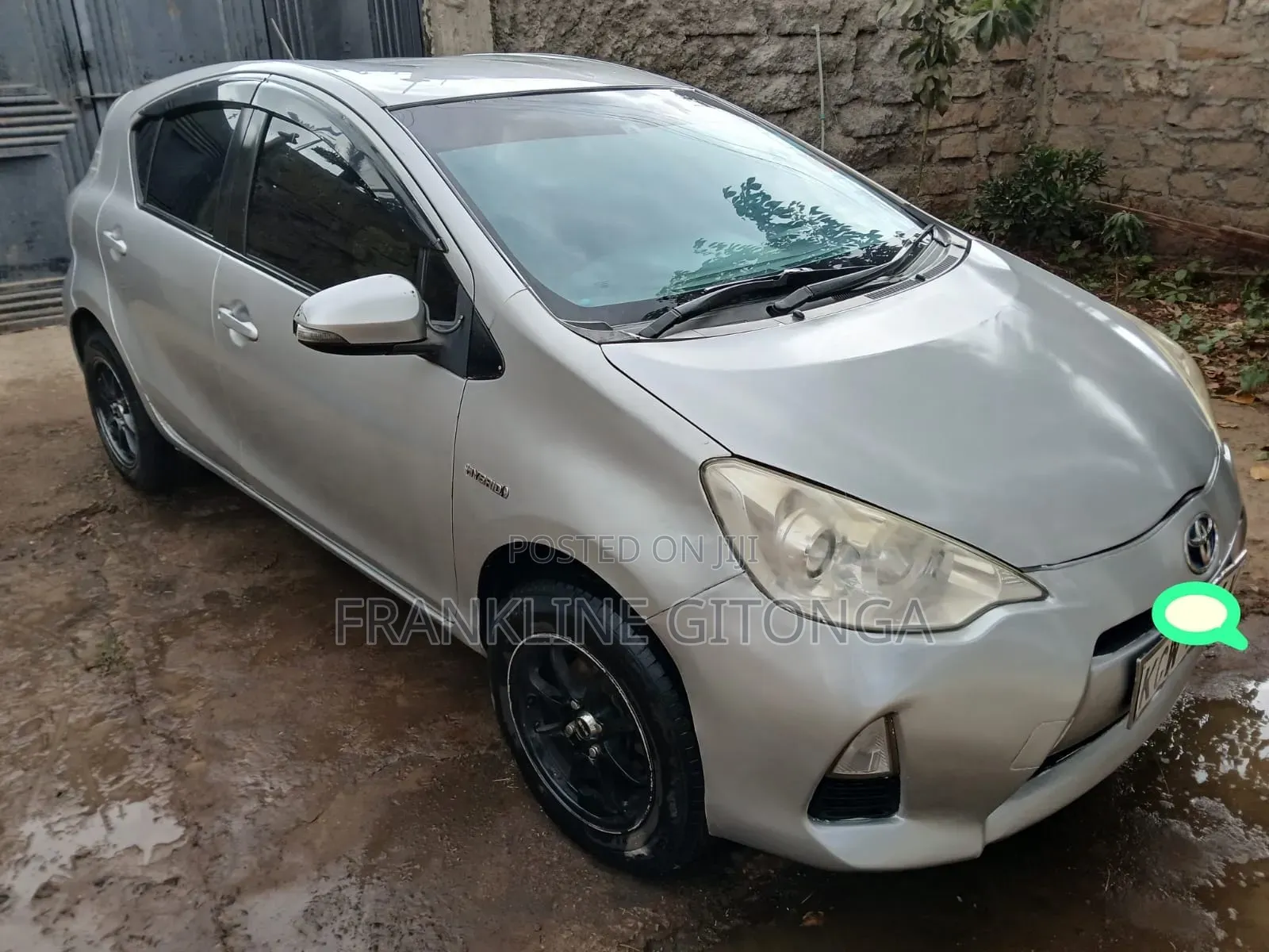 Toyota Aqua 2012 Silver