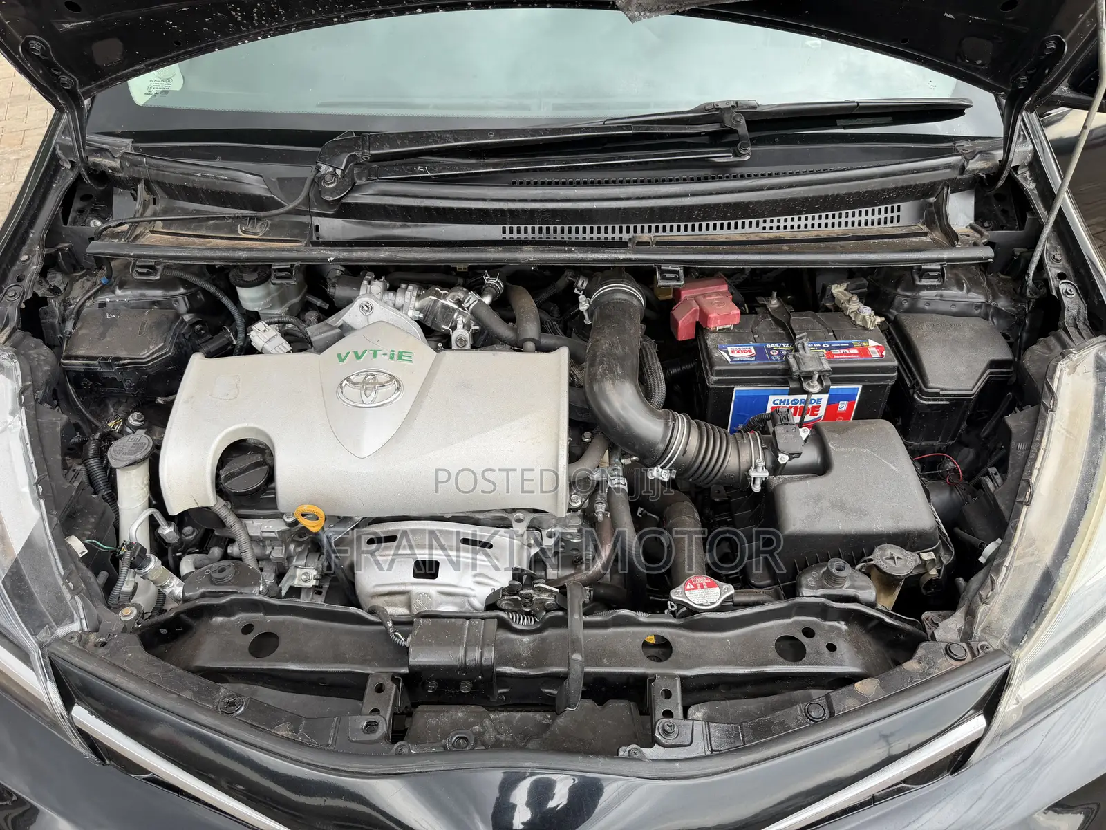 Toyota Vitz 1.3 FWD 5dr 2013 Black