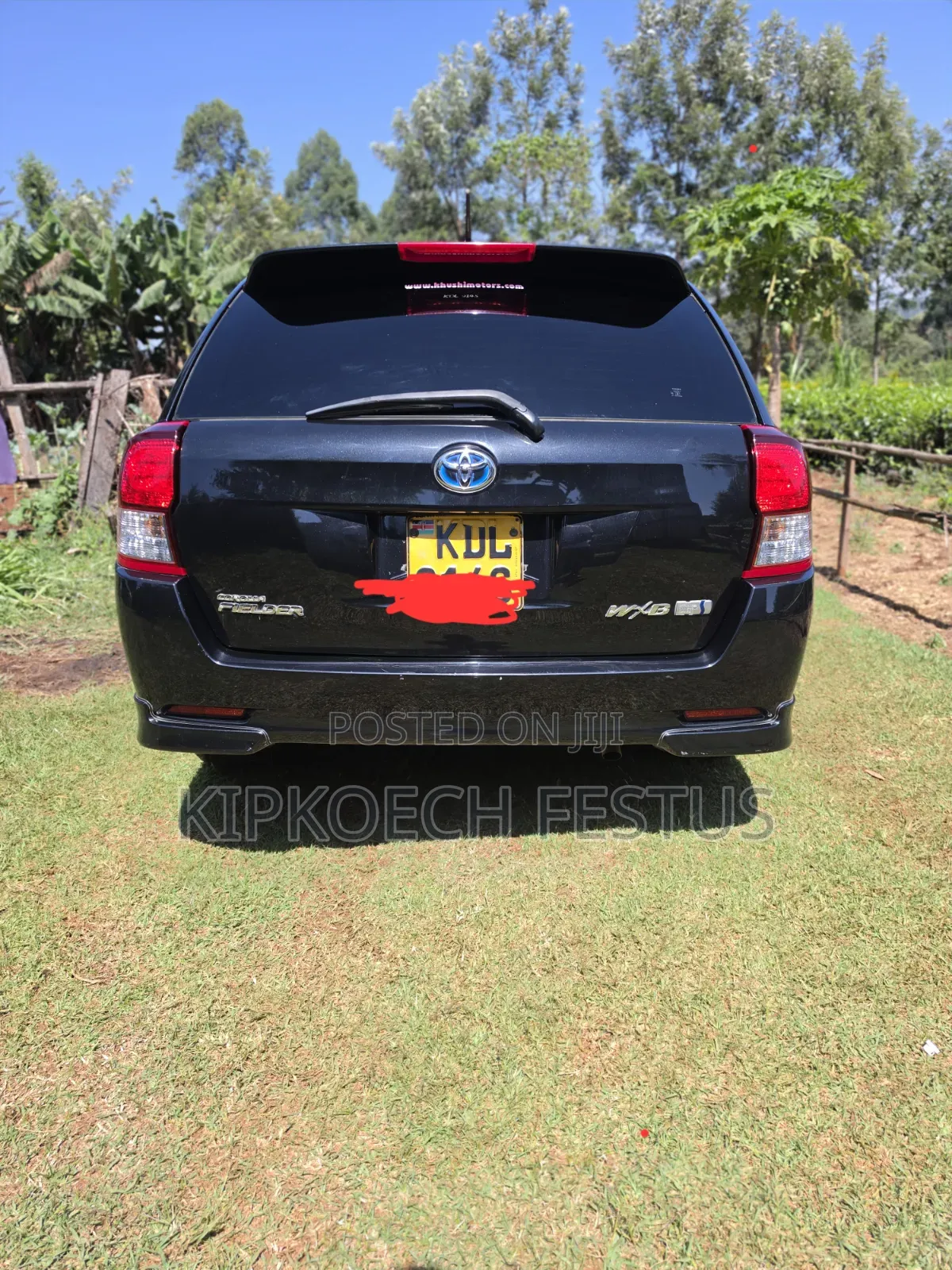 Toyota Corolla Fielder 1.5 Hybrid FWD 2015 Black