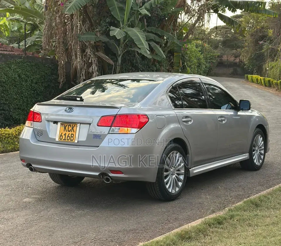 Subaru Legacy 2.5GT Limited 2011 Silver