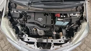 Toyota Vitz 2018 Silver