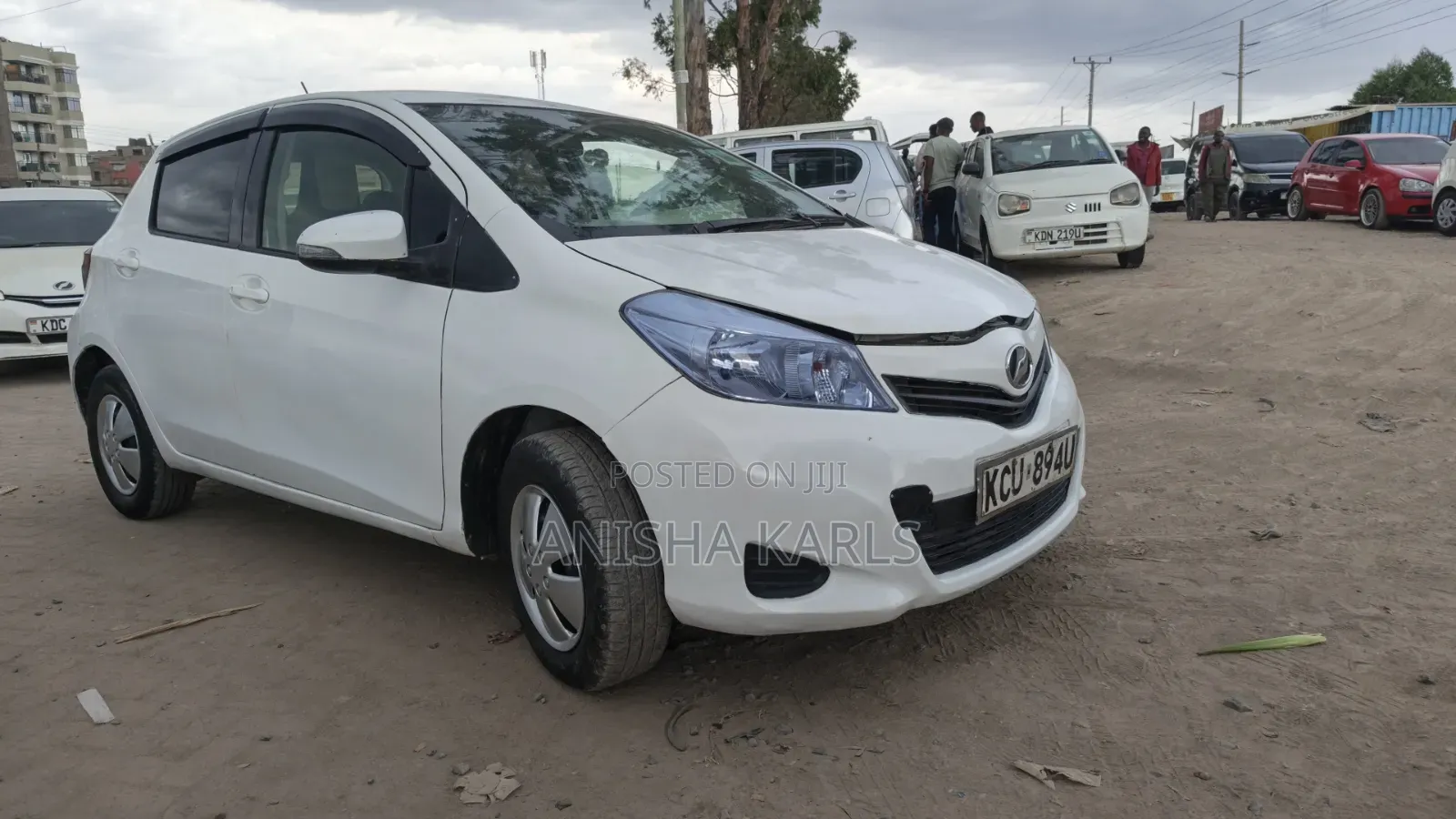 Toyota Vitz 2012 White