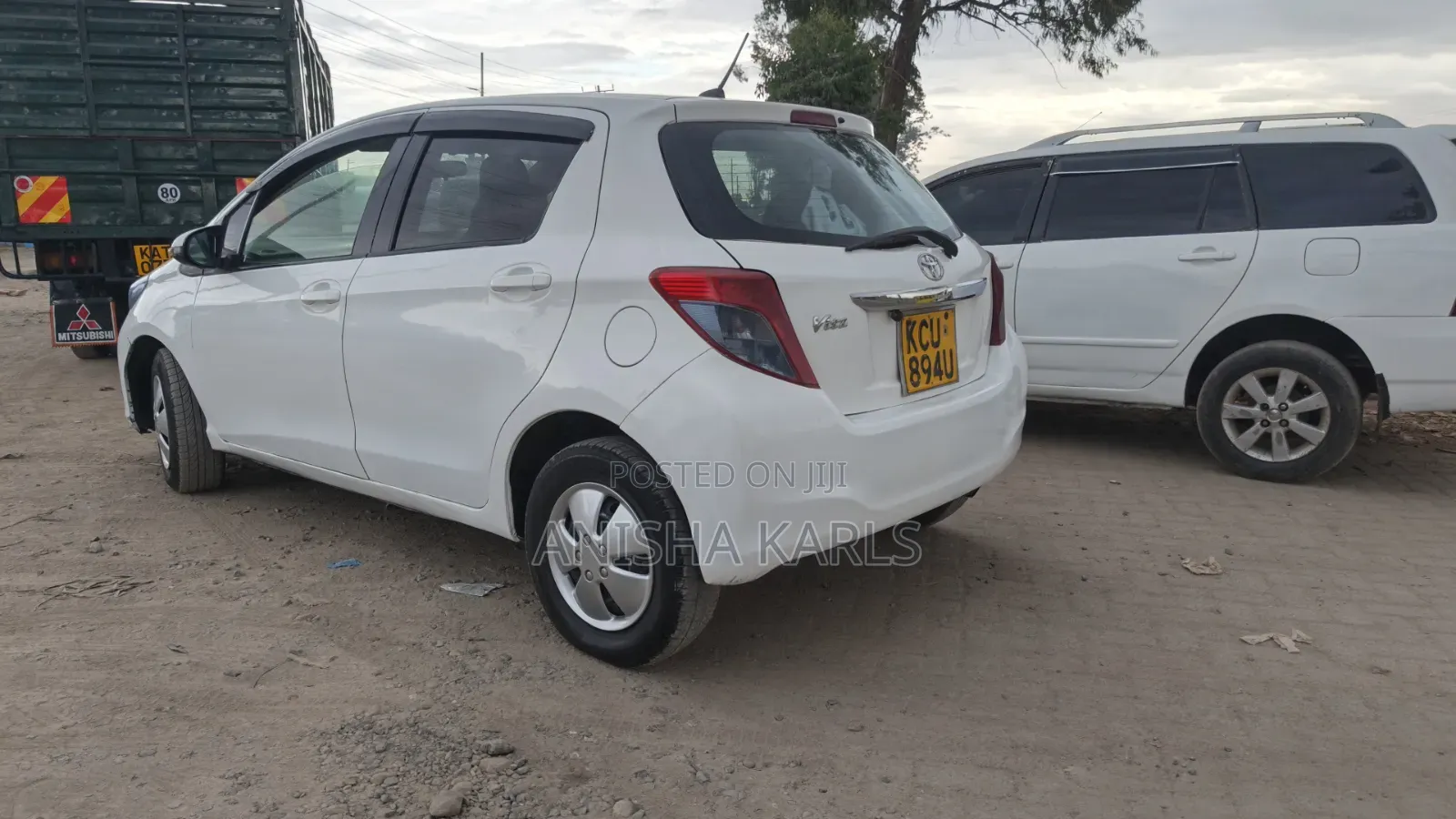 Toyota Vitz 2012 White