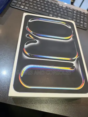 New Apple iPad Pro 11 (2025) 512 GB