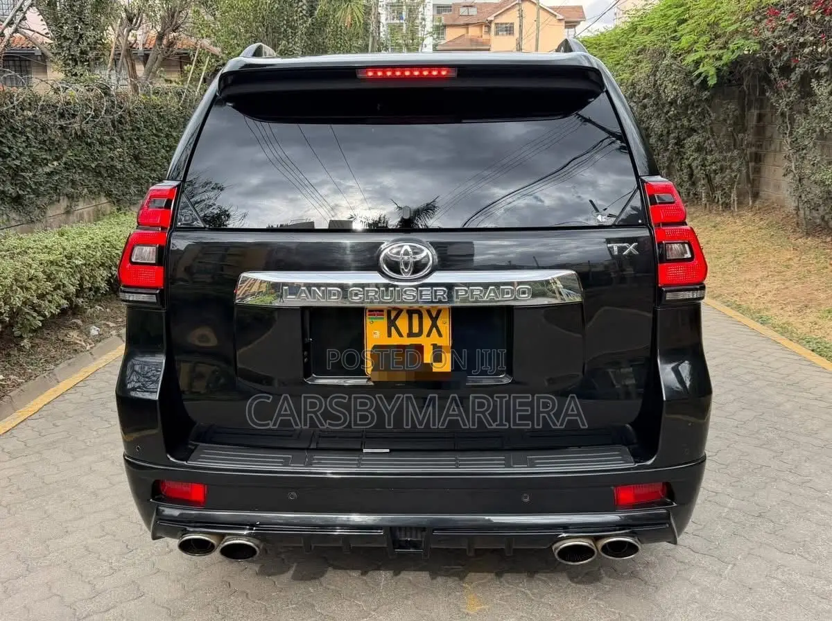 Toyota Land Cruiser Prado 2.7 2020 Black