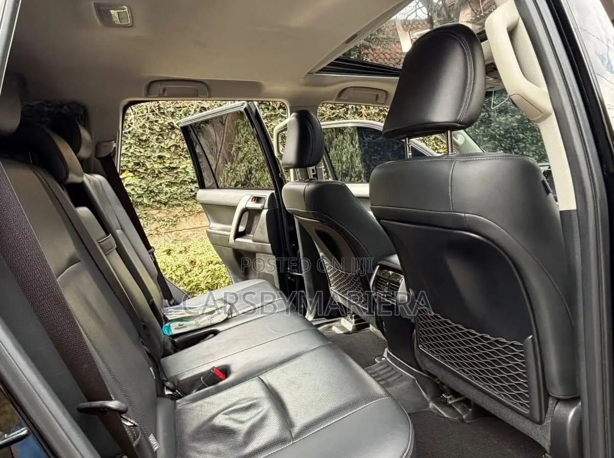 Toyota Land Cruiser Prado 2.7 2020 Black