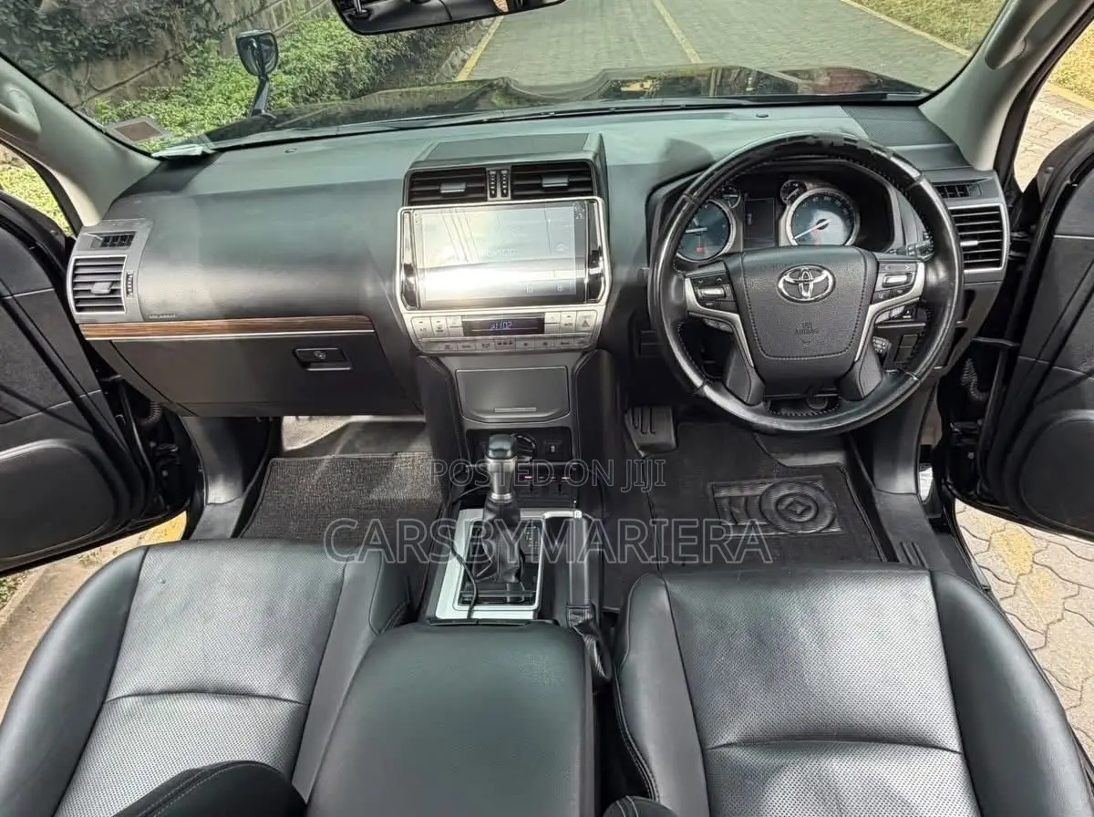 Toyota Land Cruiser Prado 2.7 2020 Black