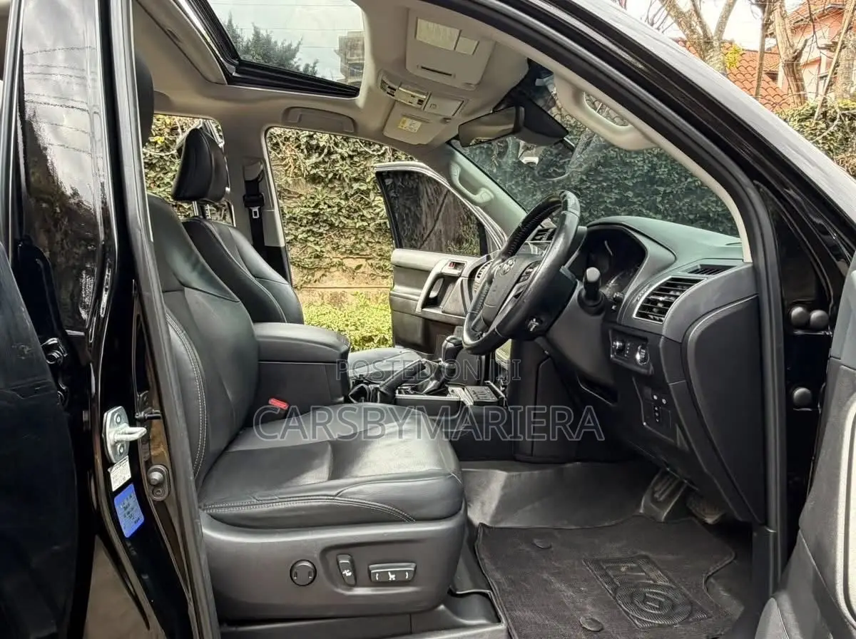 Toyota Land Cruiser Prado 2.7 2020 Black