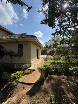 5bdrm Maisonette in Karen for sale